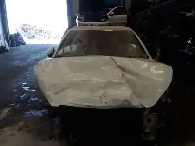 Veículo de Sucata peugeot 308 120 cv / 88 kw do ano 2001 alimentado bhz