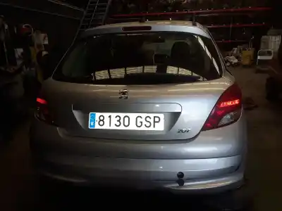 Veículo de Sucata peugeot 207 sport do ano 2001 alimentado 9hx