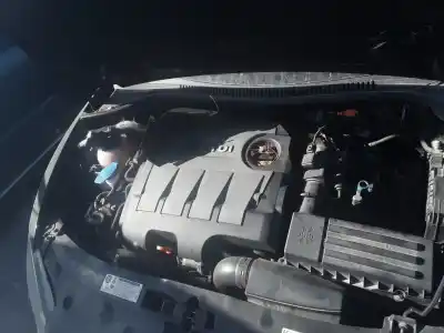 Veículo de Sucata seat leon (1p1) reference copa do ano 2001 alimentado cayb