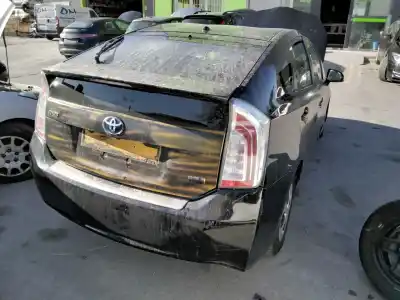 Veicolo di demolizione toyota prius (nhw30) plug-in hybrid advance dell'anno 2001 alimentato 2zrfxe