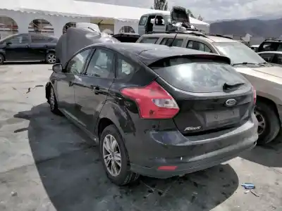 Vehicul casat ford focus lim. (cb8) trend al anului 2001 alimentat t1da