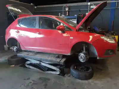 Veículo de Sucata seat ibiza (6j5) reference do ano 2001 alimentado bxj