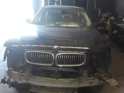 Véhicule à la ferraille bmw serie 7 (e65/e66) 730d de l'année 2001 alimenté m57tu