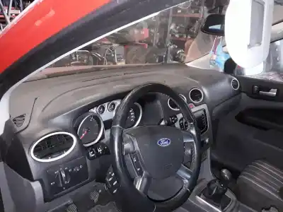 Veículo de Sucata ford focus lim. (cb4) trend do ano 2001 alimentado hhda