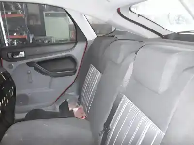 Veículo de Sucata ford focus lim. (cb4) trend do ano 2001 alimentado hhda