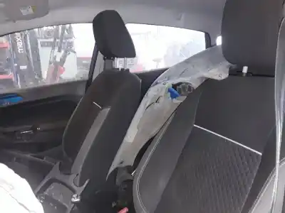 Здавання транспортного засобу ford                                               fiesta (ccn)                                                                                                                                                                                                                                               trend року 2001 потужний xujb