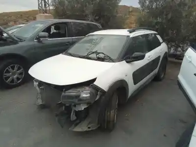 Veicolo di demolizione citroen c4 cactus live dell'anno 2001 alimentato bhy