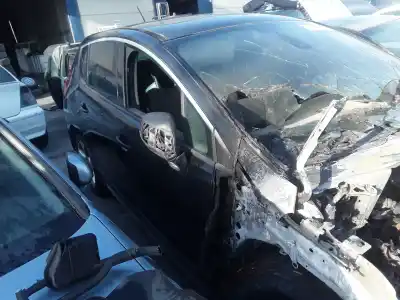 Sloopvoertuig peugeot 3008 confort van het jaar 2001 aangedreven 9hz