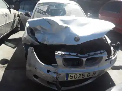 Veicolo di demolizione bmw serie 1 berlina (e81/e87) 118d dell'anno 2001 alimentato m47t2