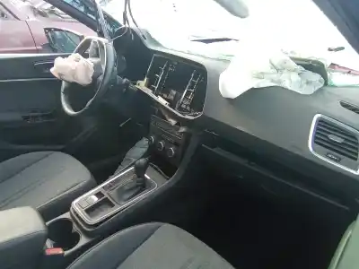 Veículo de Sucata seat ateca (kh7) 2.0 style 4drive do ano 2001 alimentado dtt