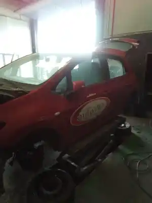 Veicolo di demolizione toyota auris luna+ dell'anno 2001 alimentato 1ndtv