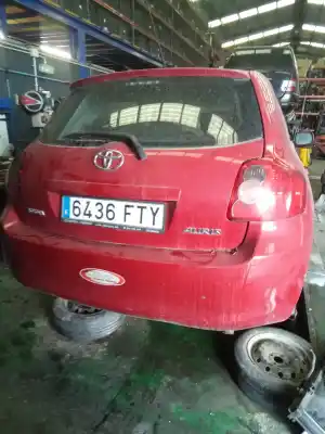 Veicolo di demolizione toyota auris luna+ dell'anno 2001 alimentato 1ndtv