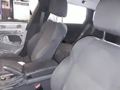 Veículo de Sucata peugeot 508 access do ano 2001 alimentado 9hr