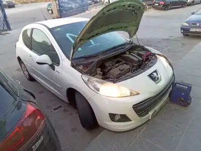 Veículo de Sucata peugeot 207 urban do ano 2001 alimentado kft