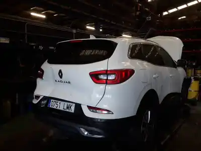 Здавання транспортного засобу renault kadjar 1.3 tce року 2015 потужний 