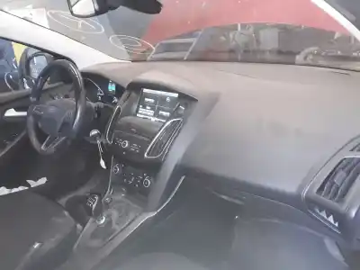 Veicolo di demolizione ford focus lim. 1.5 tdci cat dell'anno 2014 alimentato g1fq