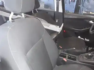 Veicolo di demolizione ford focus lim. 1.5 tdci cat dell'anno 2014 alimentato g1fq