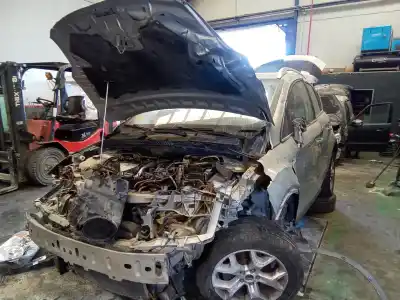 Veículo de Sucata ford kuga (cbv) individual 4x4 do ano 2001 alimentado 6m5q