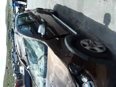 Veículo de Sucata dacia sandero stepway do ano 2001 alimentado k7m800