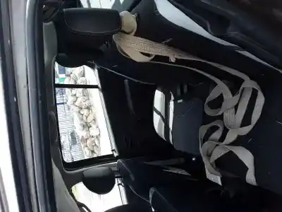 Veículo de Sucata dacia sandero stepway do ano 2001 alimentado k7m800