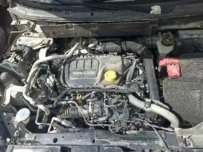 Veicolo di demolizione nissan x-trail (t32) tekna dell'anno 2001 alimentato r9m