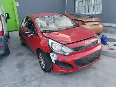 Scrapping Vehicle kia rio basic of the year 2001 powered g4la