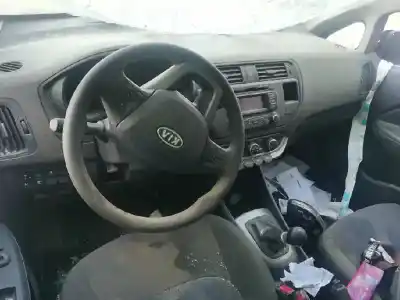 Scrapping Vehicle kia rio basic of the year 2001 powered g4la