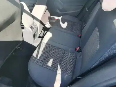 Scrapping Vehicle volkswagen golf vi (5k1) rabbit bluemotion of the year 2001 powered cay