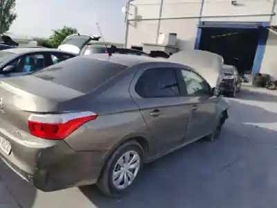 Veículo de Sucata citroen c-elysee (dd_) 1.2 vti 72 (ddhmy0) do ano 2001 alimentado 