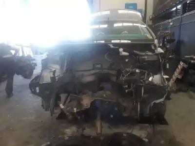 Veículo de Sucata peugeot 207 cc sport do ano 2001 alimentado 5fx