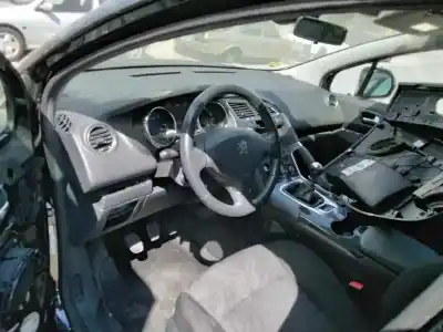 Veicolo di demolizione peugeot 3008 confort dell'anno 2001 alimentato 9hz