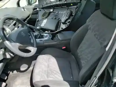 Veicolo di demolizione peugeot 3008 confort dell'anno 2001 alimentato 9hz