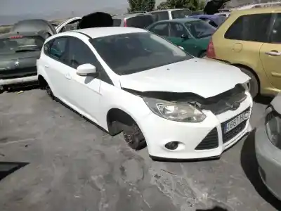 Veicolo di demolizione ford focus lim. (cb8) trend dell'anno 2001 alimentato t1db