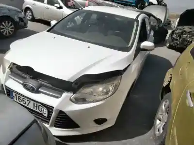 Veículo de Sucata FORD FOCUS LIM. (CB8) Trend do ano 2001 alimentado T1DB