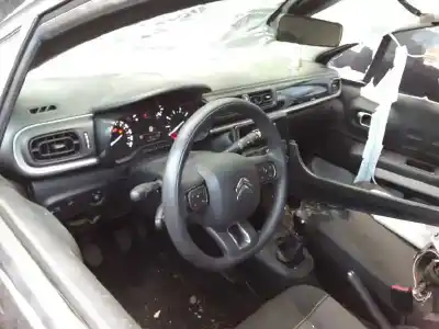 Sloopvoertuig citroen c3 shine van het jaar 2001 aangedreven hmz