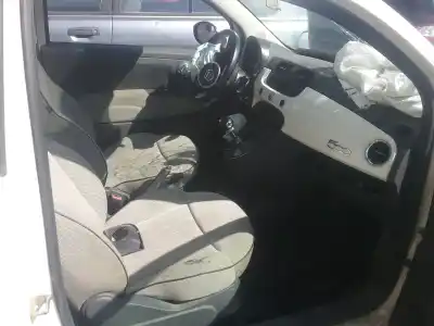 Sloopvoertuig fiat nuova 500 (150) pop van het jaar 2001 aangedreven 310a1027