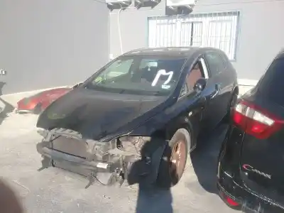 Veículo de Sucata SEAT LEON (1P1) 1.6 do ano 2001 alimentado BSE