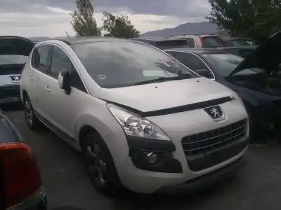 Veicolo di demolizione peugeot 3008 confort dell'anno 2001 alimentato 9hz
