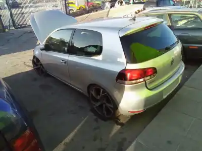 Verschrottungsfahrzeug volkswagen golf vi (5k1) 1.4 tsi des jahres 2001 angetrieben 0