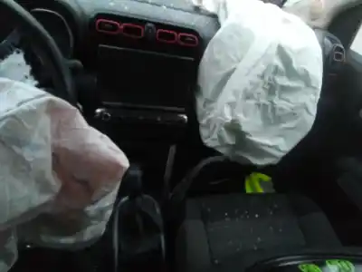 Veículo de Sucata citroen c3 aircross shine do ano 2001 alimentado hnz