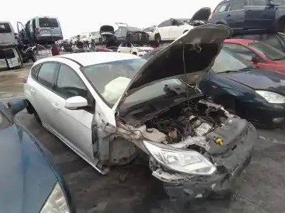 Scrapping Vehicle ford focus turn. (cb8) trend of the year 2001 powered t1db