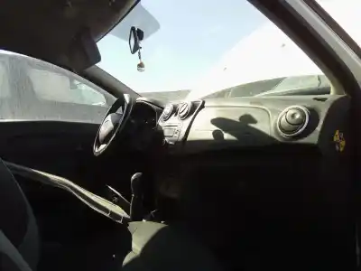 Veículo de Sucata dacia logan ii ambiance do ano 2001 alimentado k9k612