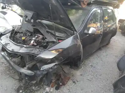 Scrapping Vehicle dacia duster laureate 4x2 of the year 2001 powered k9k896