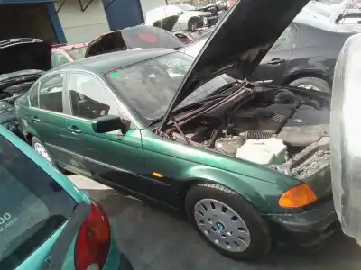 Veículo de Sucata bmw serie 3 berlina (e46) 320d do ano 2001 alimentado 204d1
