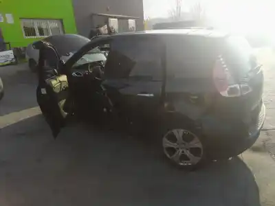 Здавання транспортного засобу renault scenic ii dynamique 131 cv / 96 kw року 2001 потужний f9qp872 Здавання транспортного засобу renault scenic ii dynamique 131 cv / 96 kw року 2001 потужний f9qp872