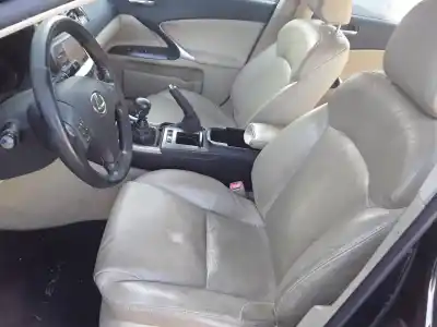 Утилизация автомобиля LEXUS IS200 (DS2/IS2) 220d года 2001 питание 2TRFE