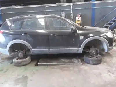 Veículo de Sucata chevrolet captiva 2.0 vcdi lt do ano 2001 alimentado z20s
