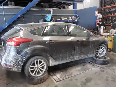 Scrapping Vehicle ford focus lim. st-line of the year 2001 powered m1dd