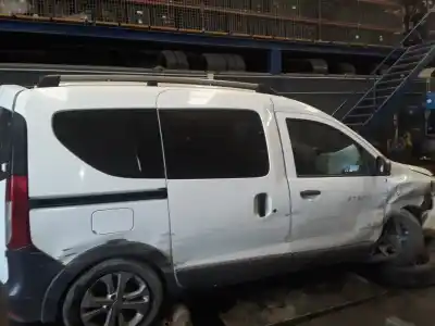 Veículo de Sucata dacia dokker k9kc612 do ano 2012 alimentado k9kc612