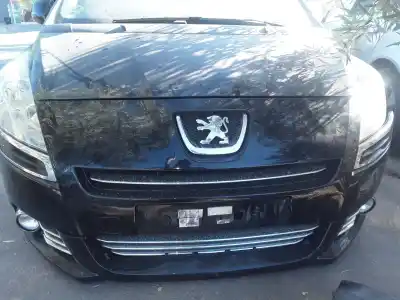 Veículo de Sucata peugeot 5008 access do ano 2001 alimentado 9hd
